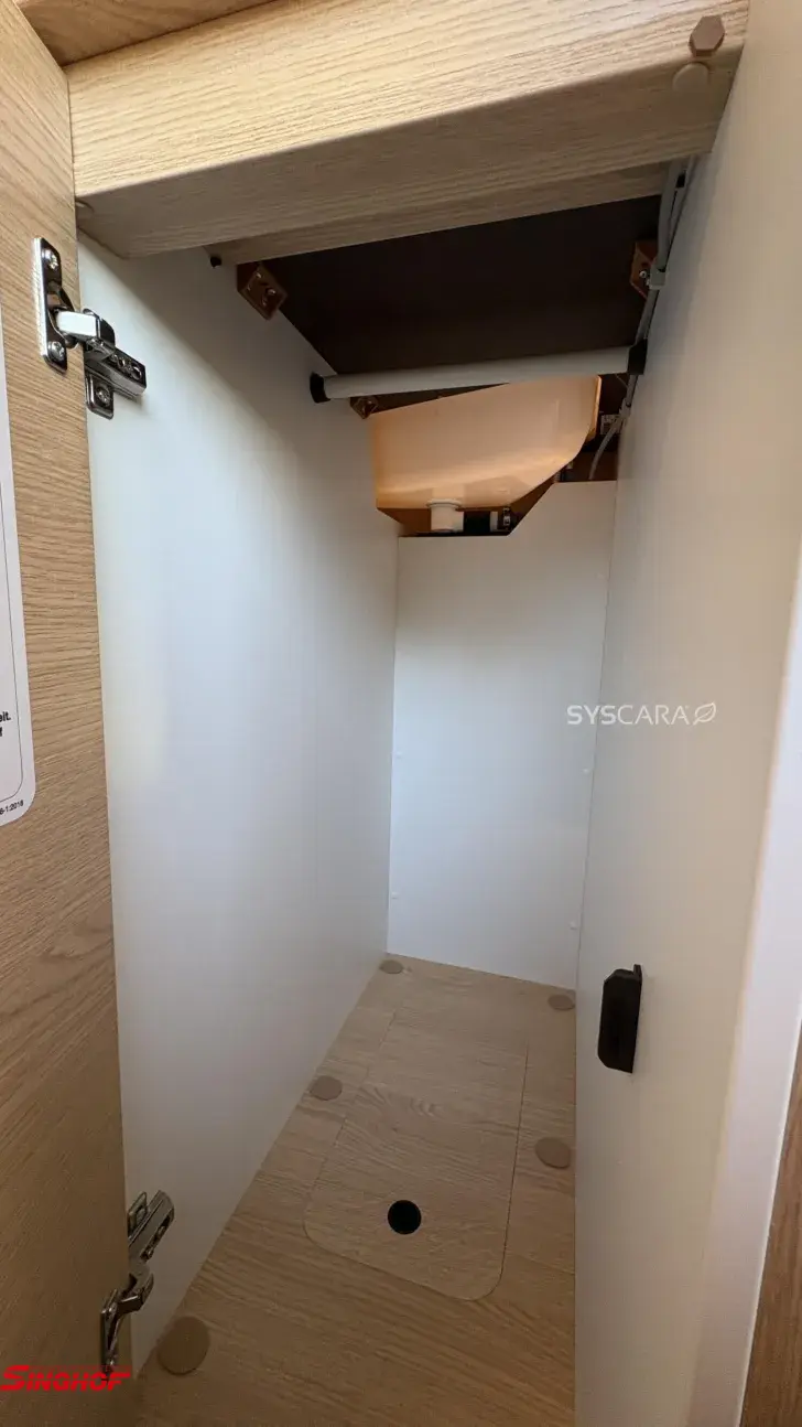 Fahrzeugbild Sunlight Cliff 600 Peugeot #21