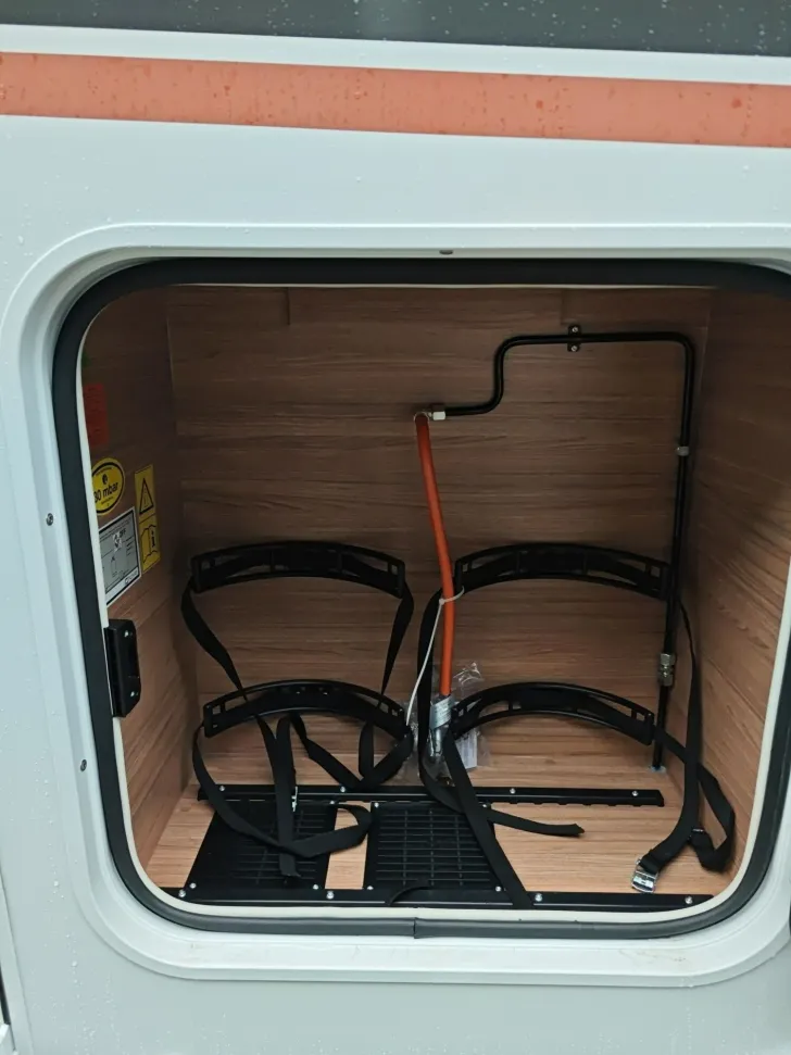 Fahrzeugbild Weinsberg CaraCompact Suite MB EDITION PEPPER 640 MEG LTE #21