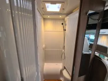 Fahrzeugbild Carado V 339 #25