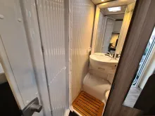 Fahrzeugbild Carado V 339 #26
