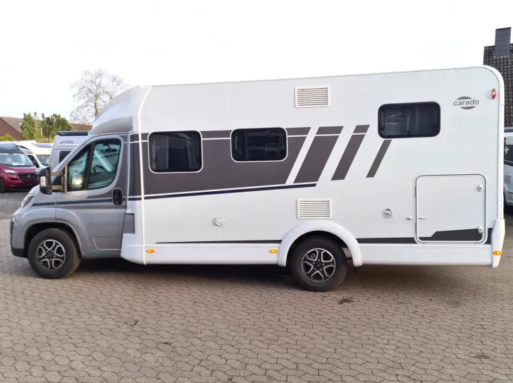 Fahrzeugbild Carado T 328 #9