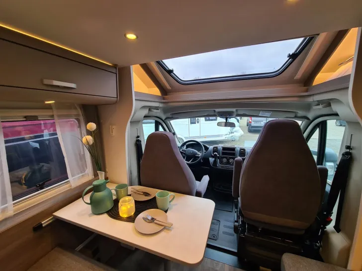 Fahrzeugbild Carado T 328 #15