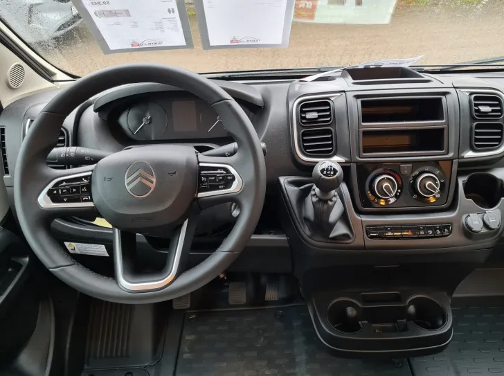 Fahrzeugbild Carado V 337 *pro+ Paket*Fahrradträger* #8