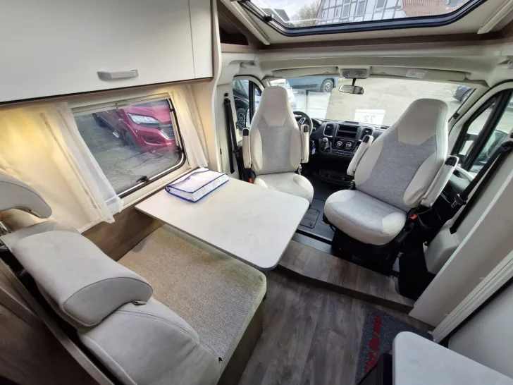 Fahrzeugbild Carado V 337 *pro+ Paket*Fahrradträger* #14