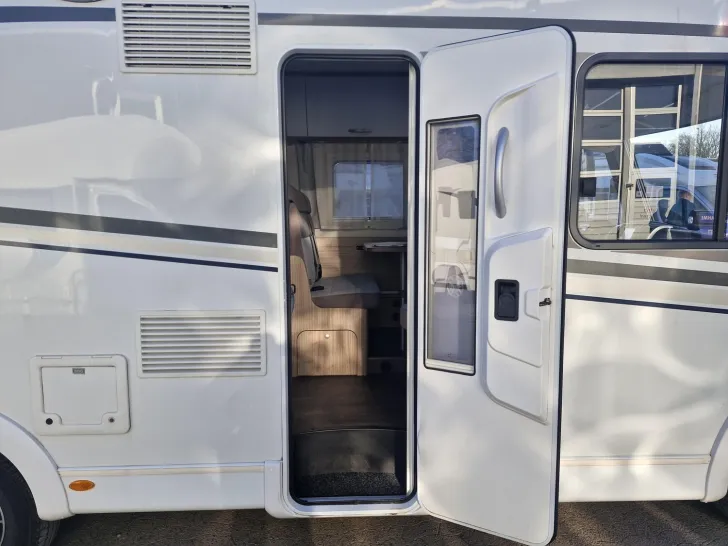 Fahrzeugbild Carado Clever+ I Edition 338 *Solar*Wechselrichter*TV* #11