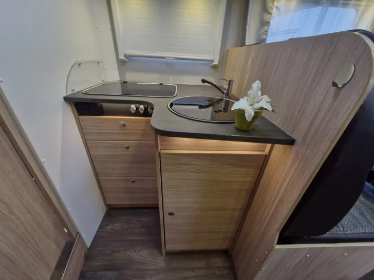 Fahrzeugbild Sunlight I 69 L *Queens-Bett*SAT*Solar*Lithium*1 .Hand* #20