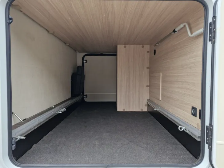 Fahrzeugbild Sunlight I 69 L *Queens-Bett*SAT*Solar*Lithium*1 .Hand* #32