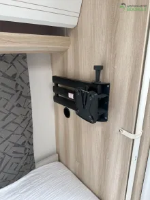 Fahrzeugbild Hobby De Luxe 460 UFe InterCaravaning 1500 kg / Mover / ETS #14