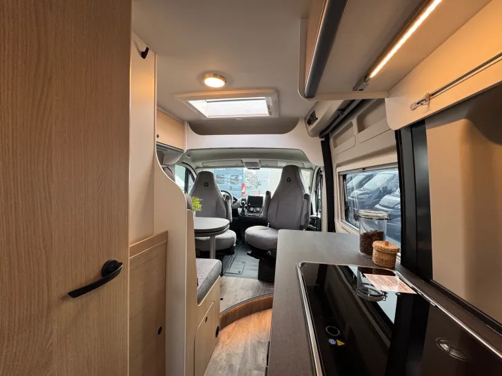 Fahrzeugbild Sunlight Camper Van Cliff 600 #15