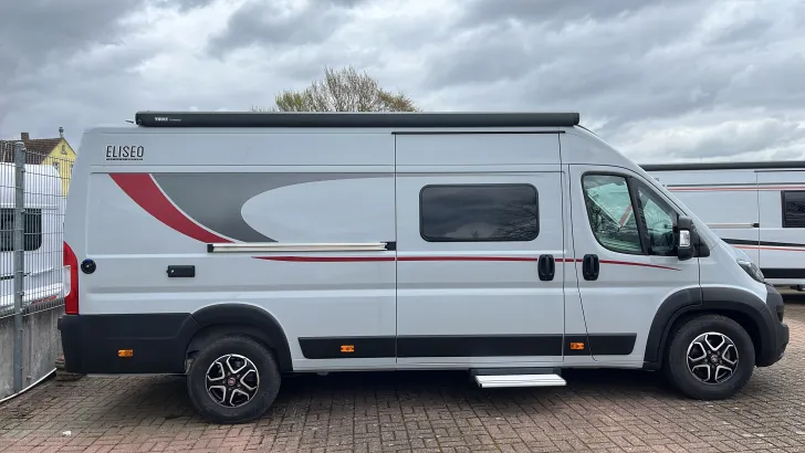 Fahrzeugbild Bürstner Eliseo C 642 #3