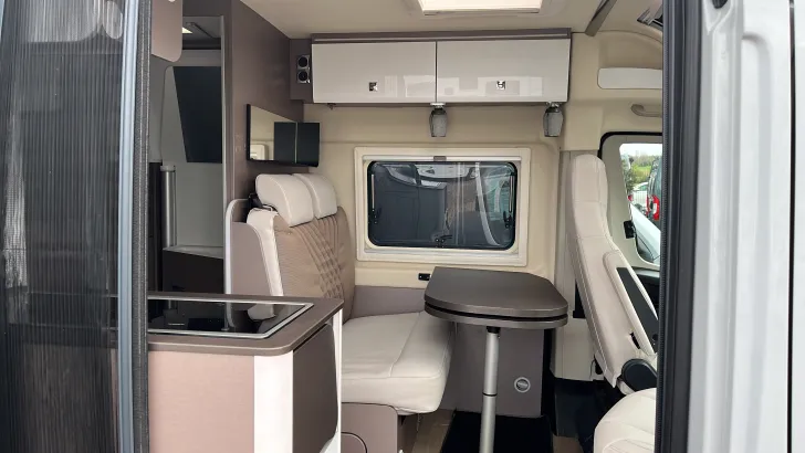 Fahrzeugbild Bürstner Eliseo C 642 #6