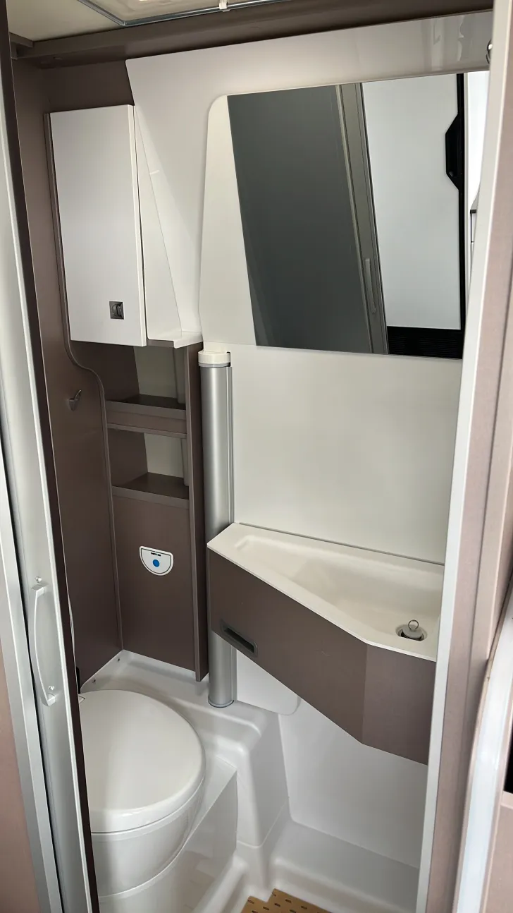 Fahrzeugbild Bürstner Eliseo C 642 #12