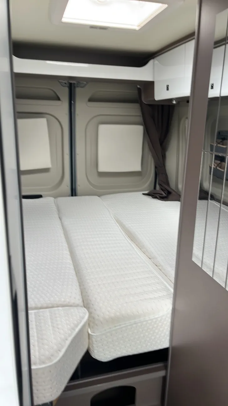 Fahrzeugbild Bürstner Eliseo C 642 #10