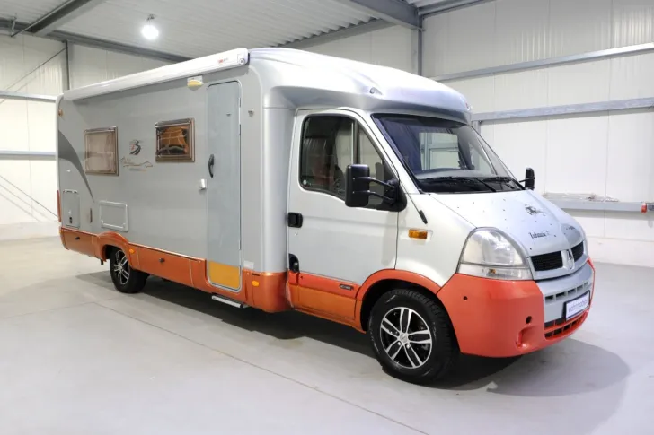 Fahrzeugbild Bürstner Delfin Performance T 700/Einzelbetten/Solar/Klim #3