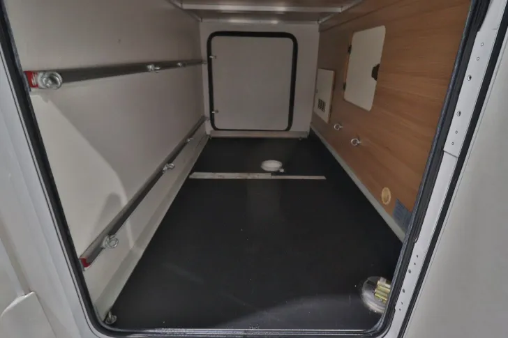 Fahrzeugbild Ahorn Camp Camp 690P/Einzelbetten/Garage/Klima/Markise #7