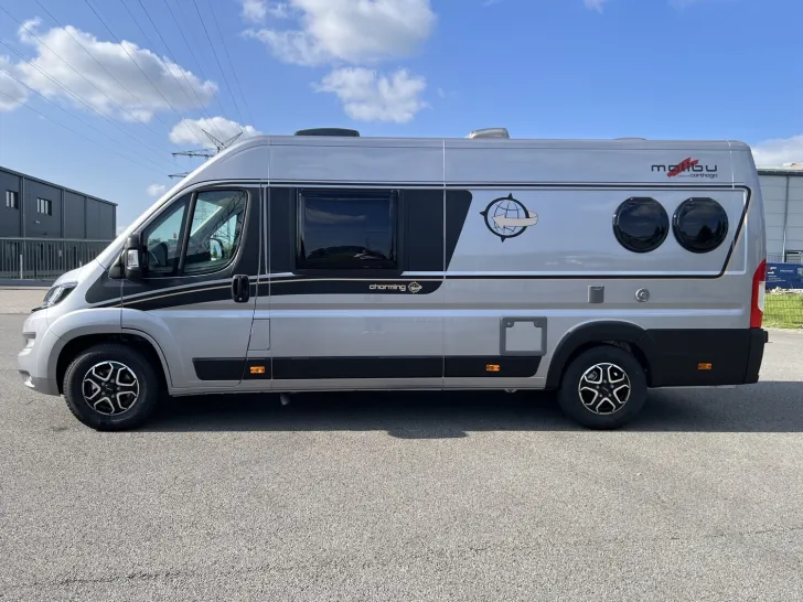 Fahrzeugbild Malibu Van charming coupé 640 LE RB #4