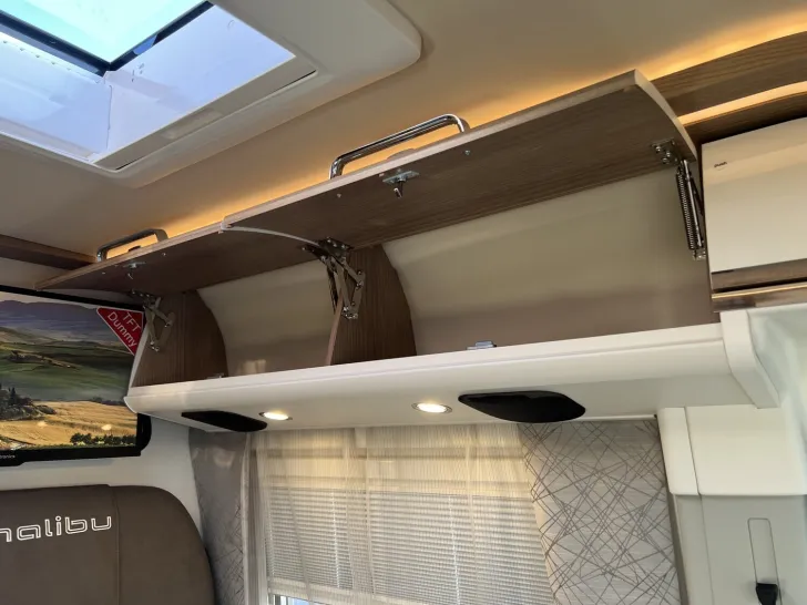 Fahrzeugbild Malibu Van charming coupé 640 LE RB #15
