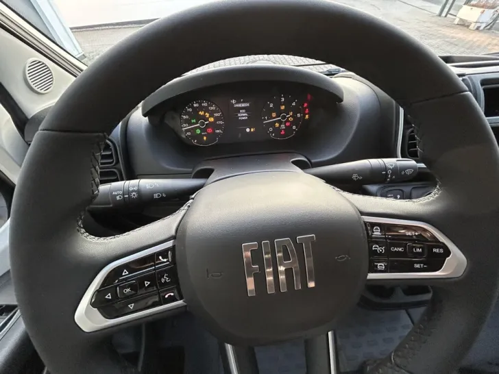 Fahrzeugbild Sunlight T 67 Adventure Edition #22