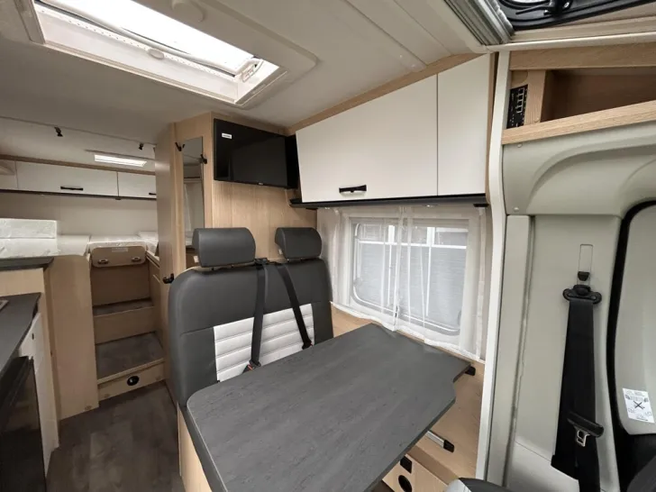 Fahrzeugbild Sunlight V 66 Adventure Edition #16