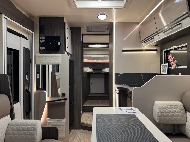 Fahrzeugbild Forster Integriert I 745 EF, 26, LITHIUM, SOLAR, TV #23