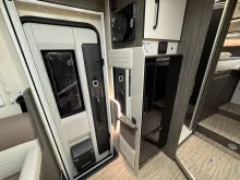 Fahrzeugbild Forster Integriert I 745 EF, 26, LITHIUM, SOLAR, TV #24