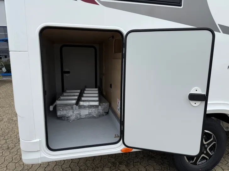 Fahrzeugbild GIOTTILINE Compact CX66 Premiere, KLIMA, SOLAR, SAT, TV #15