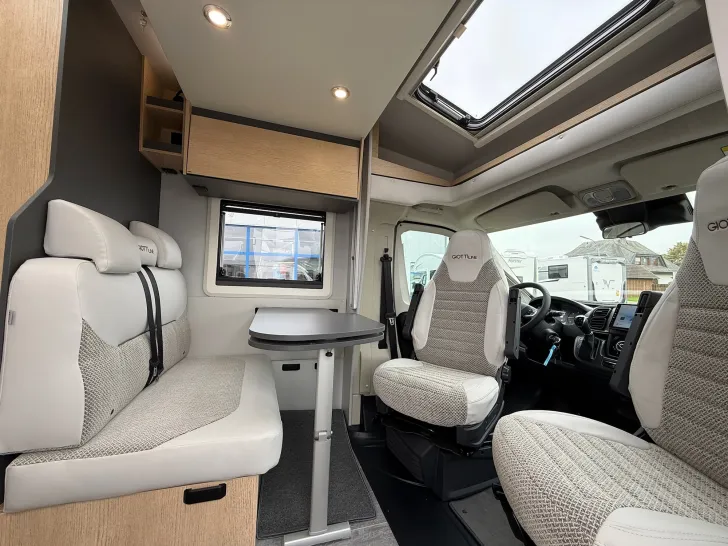 Fahrzeugbild GIOTTILINE Compact CX66 Premiere, KLIMA, SOLAR, SAT, TV #18