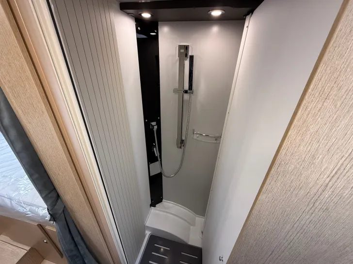 Fahrzeugbild GIOTTILINE Compact CX66 Premiere, KLIMA, SOLAR, SAT, TV #24