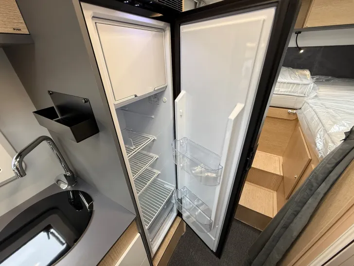 Fahrzeugbild GIOTTILINE Compact CX66 Premiere, KLIMA, SOLAR, SAT, TV #25