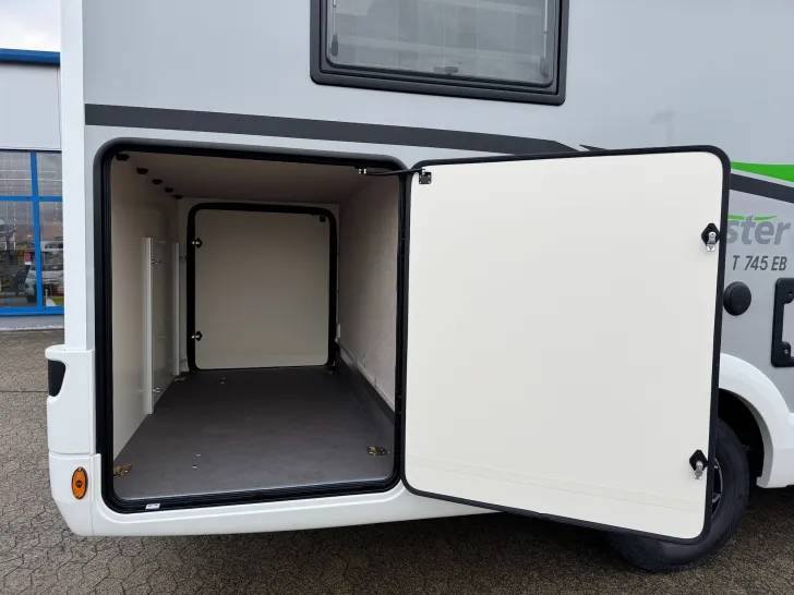 Fahrzeugbild Forster T 745 EB, MJ26, KLIMA, SAT, TV, SOLAR, LITHIUM #16