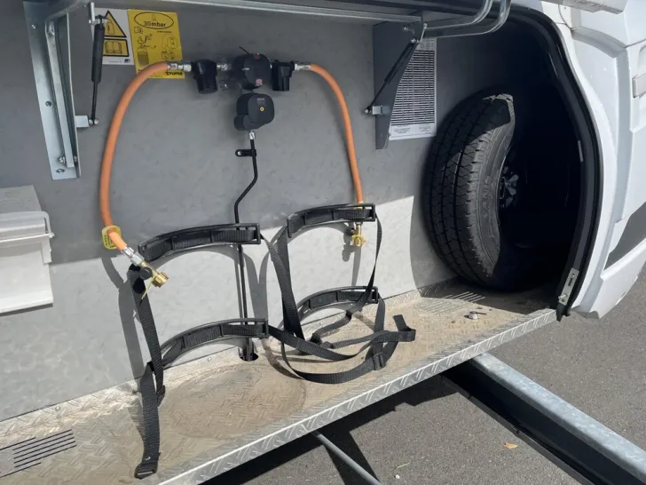 Fahrzeugbild Dethleffs Camper 730 FKR #17