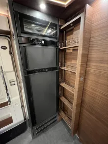 Fahrzeugbild Carthago chic c-line I 6.2 XL QB Mercedes (331) #23