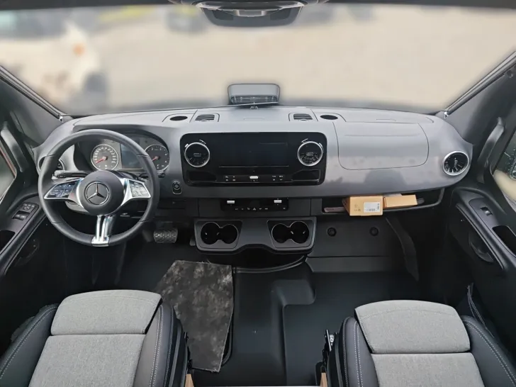 Fahrzeugbild Pössl Roadstar X Mercedes 190 PS #10