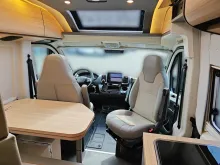 Fahrzeugbild Malibu Van first class - two rooms 640 LE RB GT skyview #11