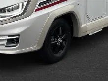 Fahrzeugbild Carthago chic e-line I 50 LE DA Mercedes (341) #8