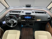 Fahrzeugbild Carthago chic e-line I 50 LE DA Mercedes (341) #12