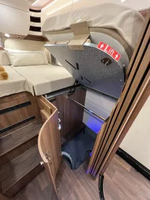 Fahrzeugbild Carthago chic e-line I 50 LE DA Mercedes (341) #30