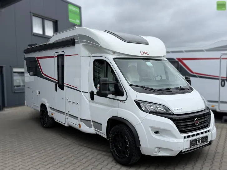 Fahrzeugbild LMC Tourer Lift H 630 6xSolar SAT LithiumKlimaTV ZLF #1