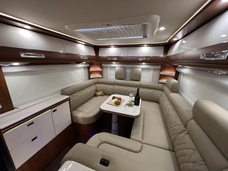 Fahrzeugbild Carthago liner-for-two I 53 Iveco (302) #22