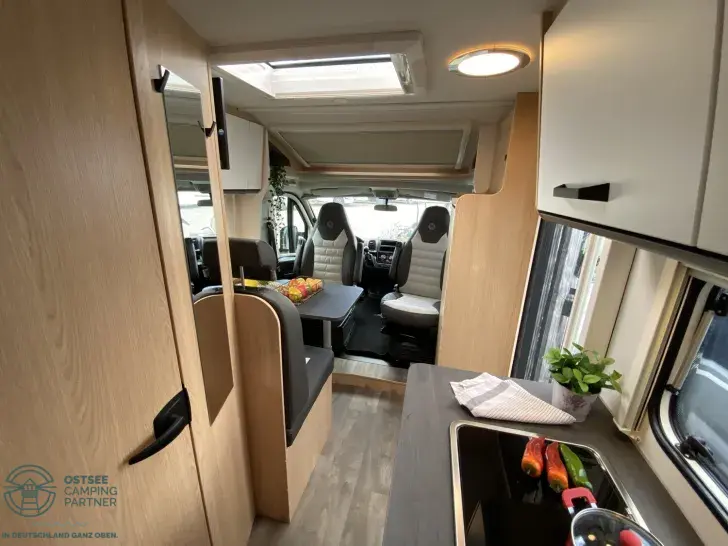 Fahrzeugbild Sunlight Adventure V 60 IC-Line *Dachklima-Aktion* #20