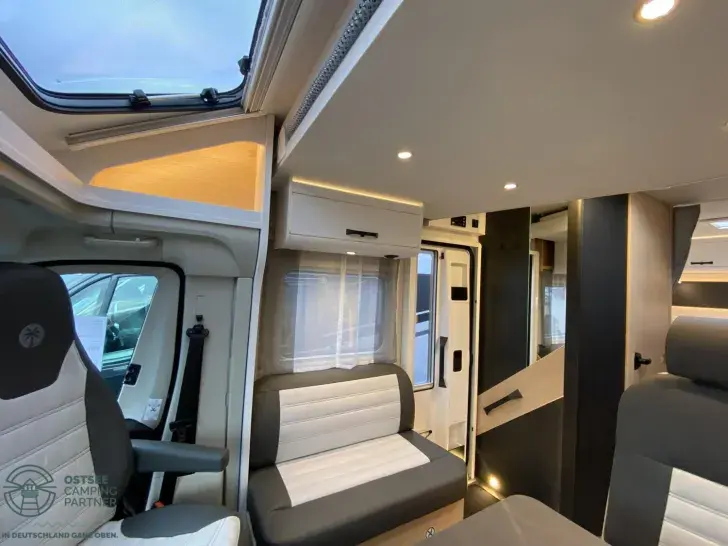 Fahrzeugbild Sunlight Adventure T 67 2026 #19