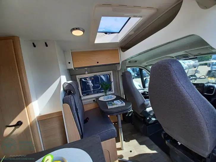 Fahrzeugbild Sunlight Cliff 600 IC-Line 2026 #8