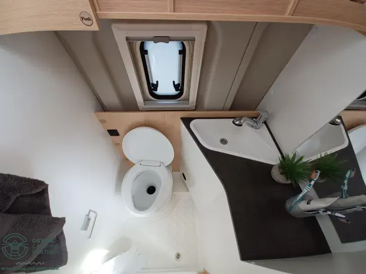 Fahrzeugbild Sunlight Cliff 600 IC-Line 2026 #15