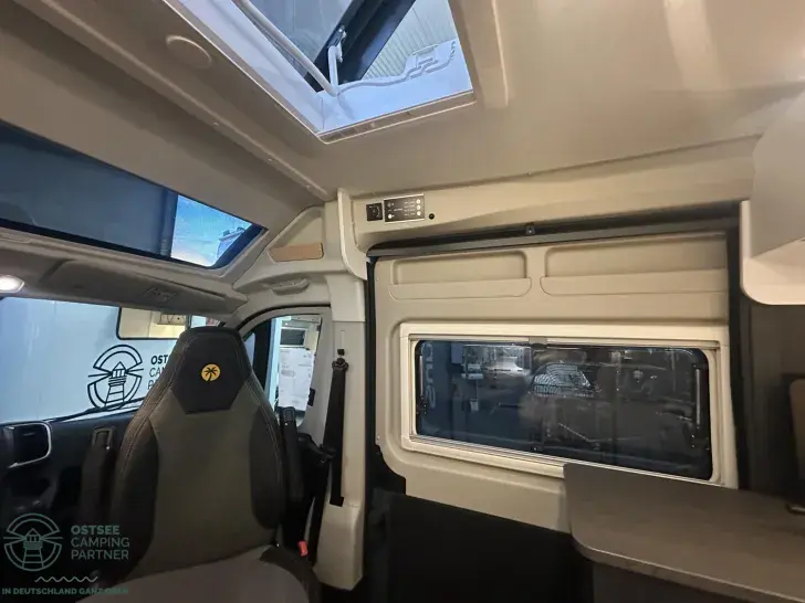 Fahrzeugbild Sunlight Cliff X 600 2026 #19