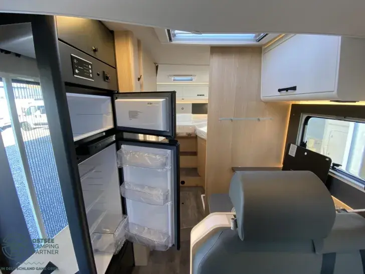 Fahrzeugbild Sunlight Adventure T 68 2026 #12