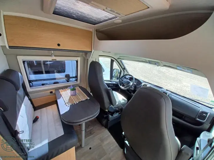 Fahrzeugbild Sunlight Adventure Cliff 640 #7