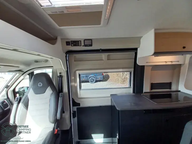 Fahrzeugbild Sunlight Adventure Cliff 640 #8