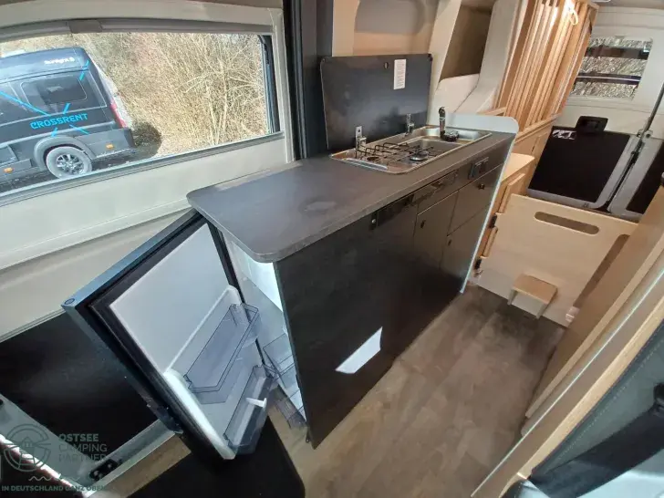 Fahrzeugbild Sunlight Adventure Cliff 640 #11