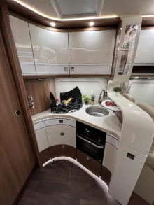 Fahrzeugbild Carthago chic e-line I 61 XL LE Mercedes (334) #20