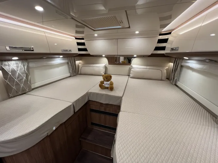 Fahrzeugbild Carthago chic e-line I 61 XL LE Mercedes (334) #26